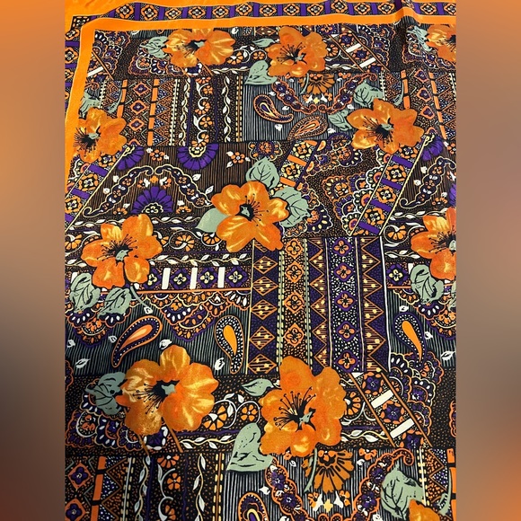 Square Silk Scarf 31” x 31” Orange / Purple Floral & Paisley Design - Picture 6 of 12